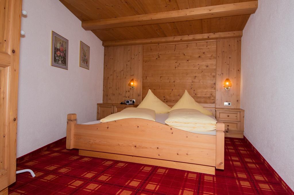 Fiegl Alois Apartment Längenfeld Стая снимка